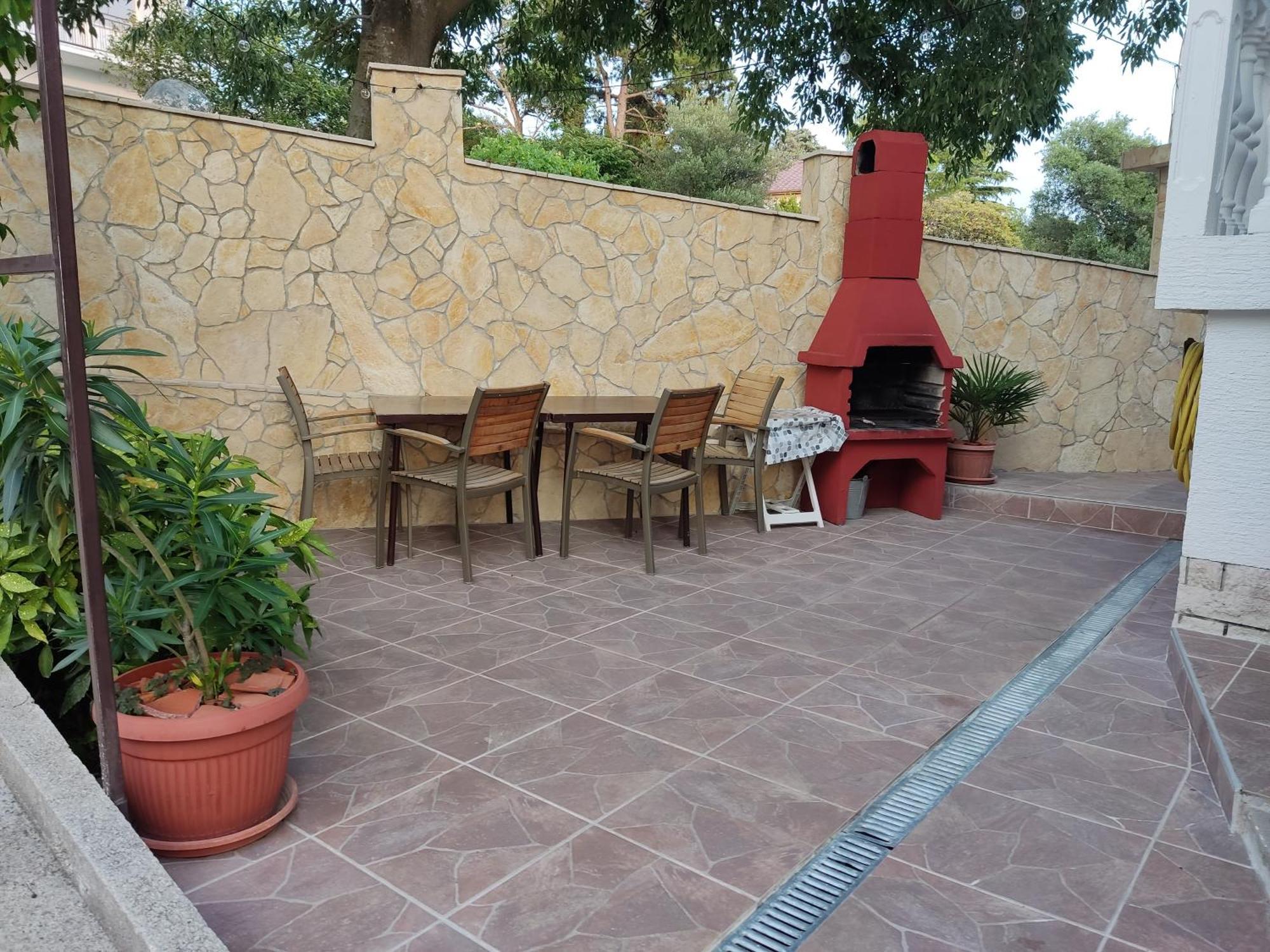 Apartment Teresa With Big Terrace Dramalj Цриквеница Экстерьер фото