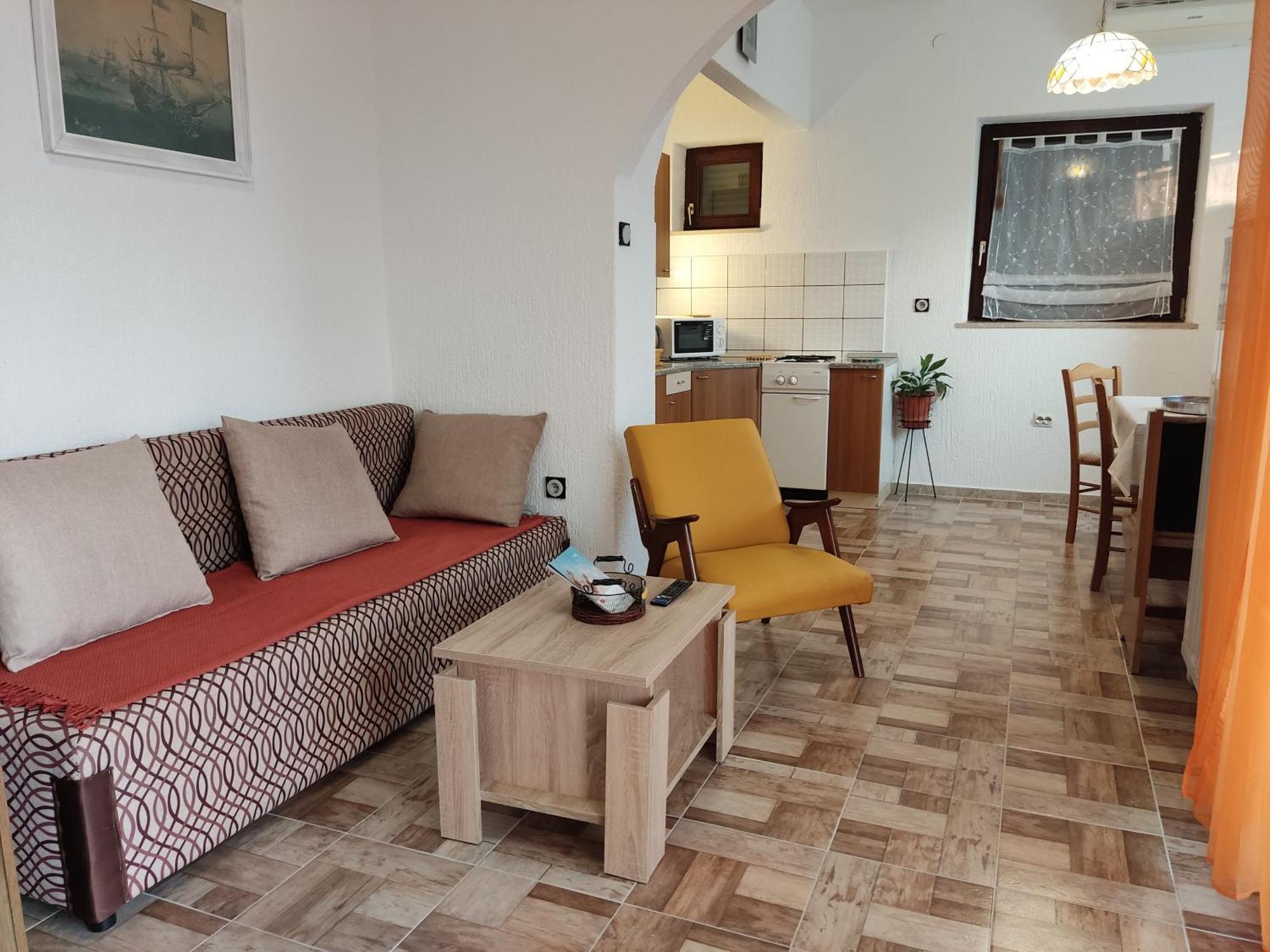 Apartment Teresa With Big Terrace Dramalj Цриквеница Экстерьер фото